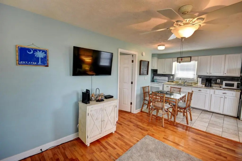 202 28th AVE Unit 6 Condo