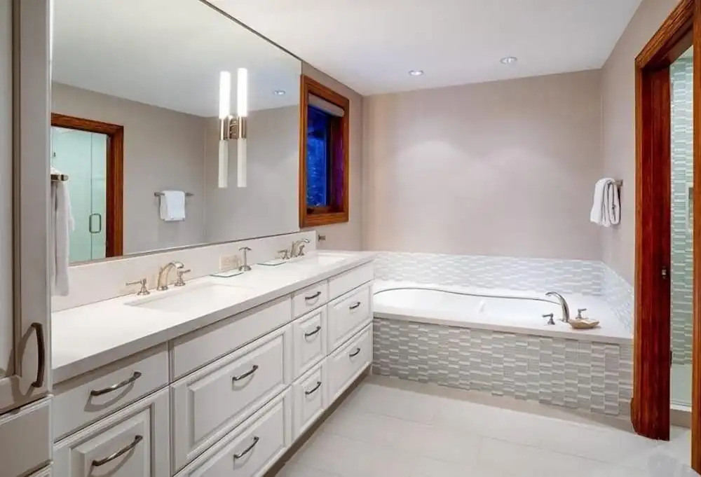 Contemporary 3 Bedroom Ski In, Ski Out Condo in the Heart of Beaver Creek Village