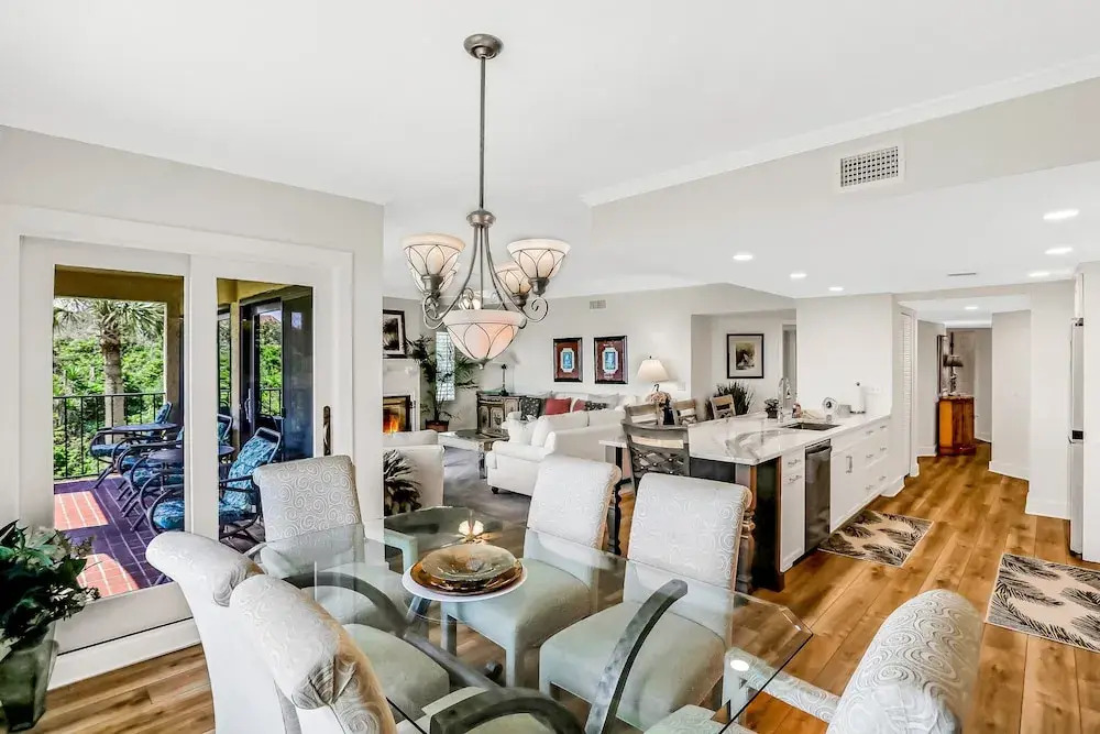 Lovely Amelia Island Condo With Pool, W/D & Central AC
