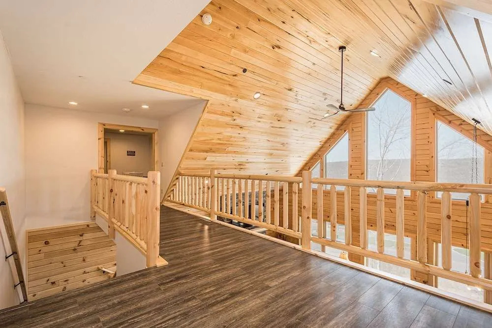 Mountain Crest Lodge