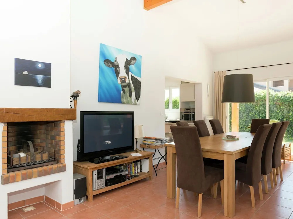 Sun drenched villa in Ardeche with Pool