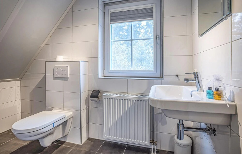 Nice Home In Rijssen With Wifi