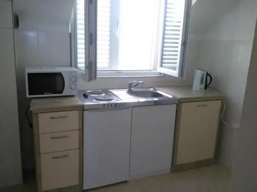 Apartments Zvone,place by the sea