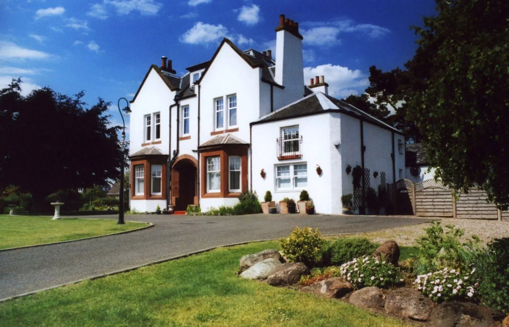 Pinewood Country House near St Andrews
