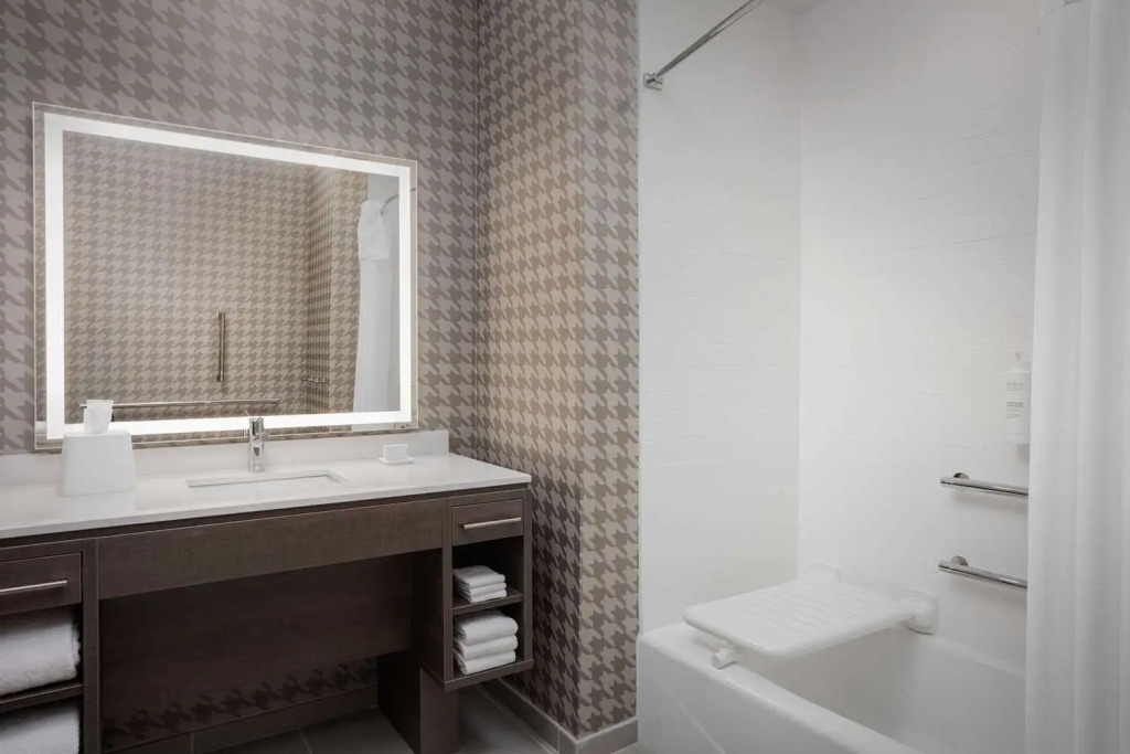 Home2 Suites By Hilton Laredo North