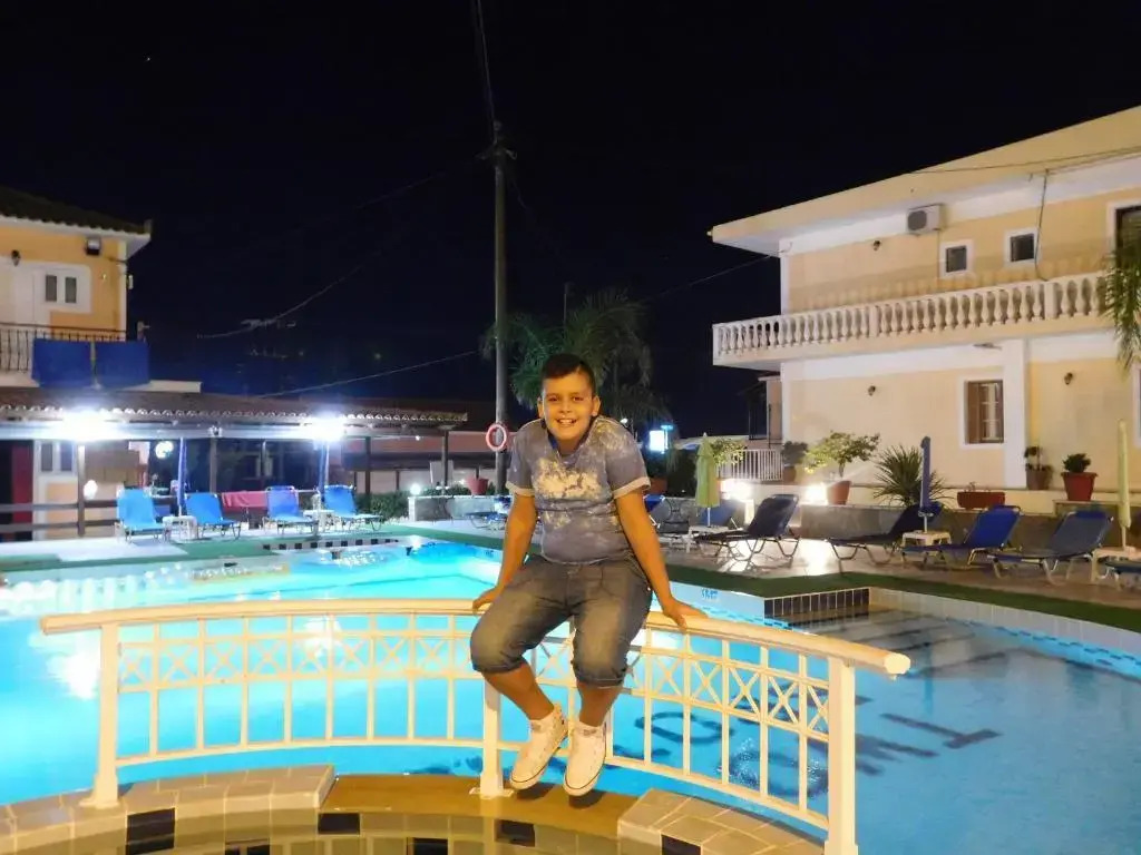Two Brothers Apartments Tsilivi