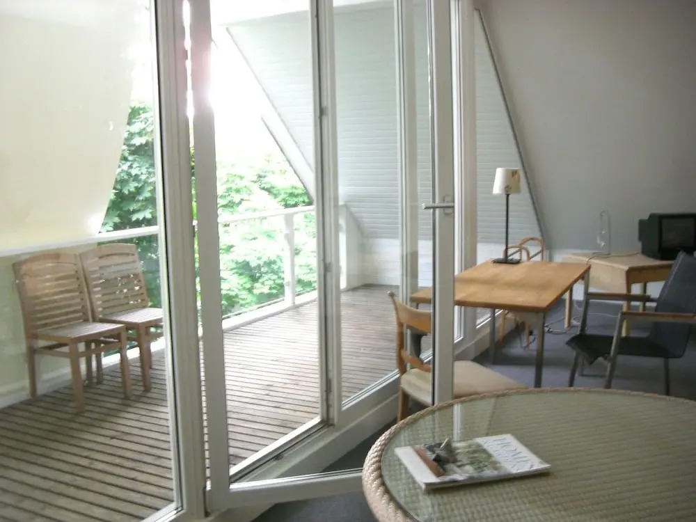Apartment-World