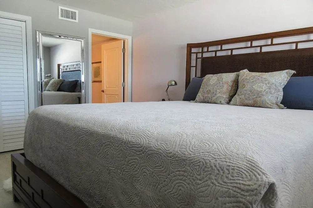 Sunset 804  - 2 Br Condo