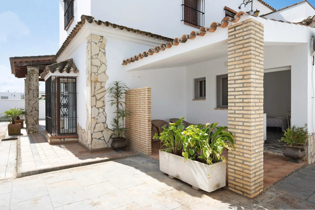 Casa Juan Arias