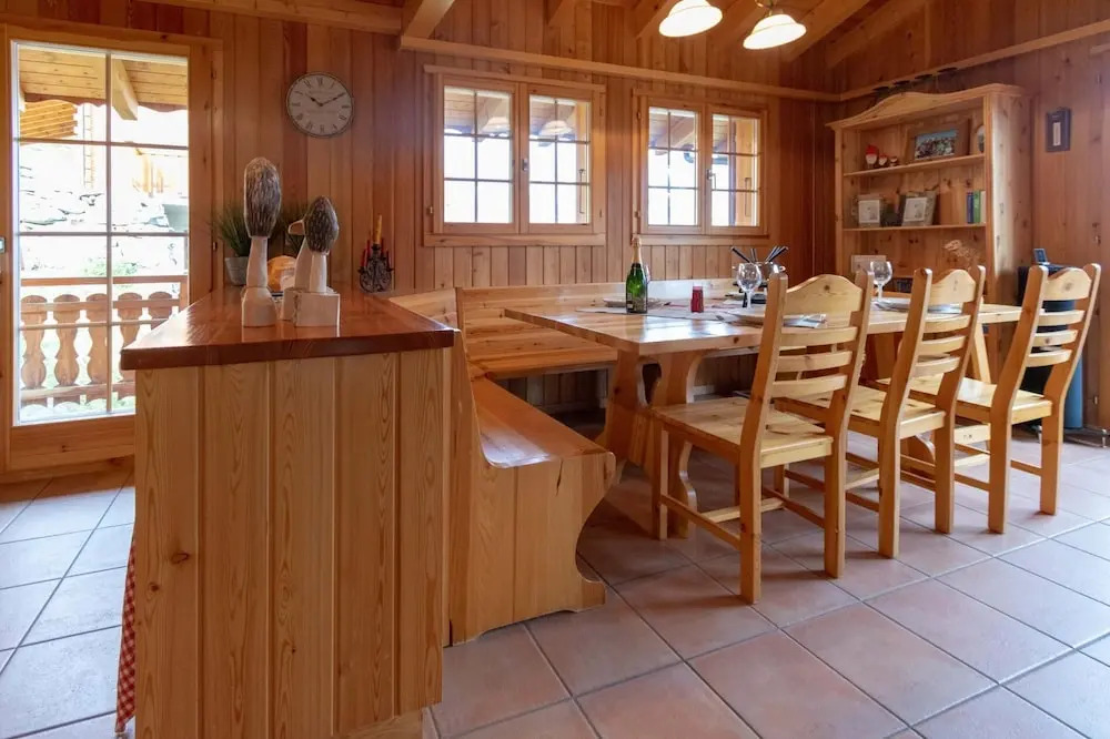 Chalet Belle Vue 10 Pers Fireplace Apple TV