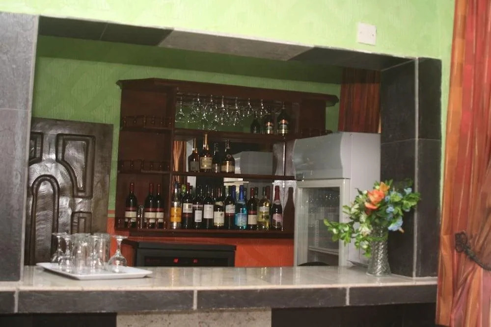 Esado Suites and Conference Alagbado