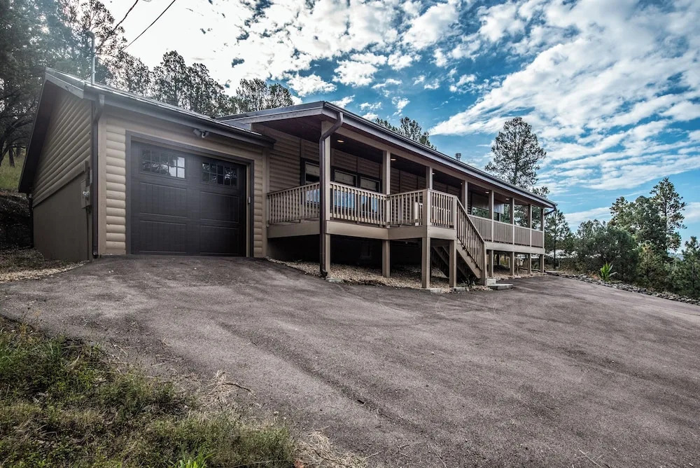 Moon Mountain Escape by Ruidoso Vacation Rentals