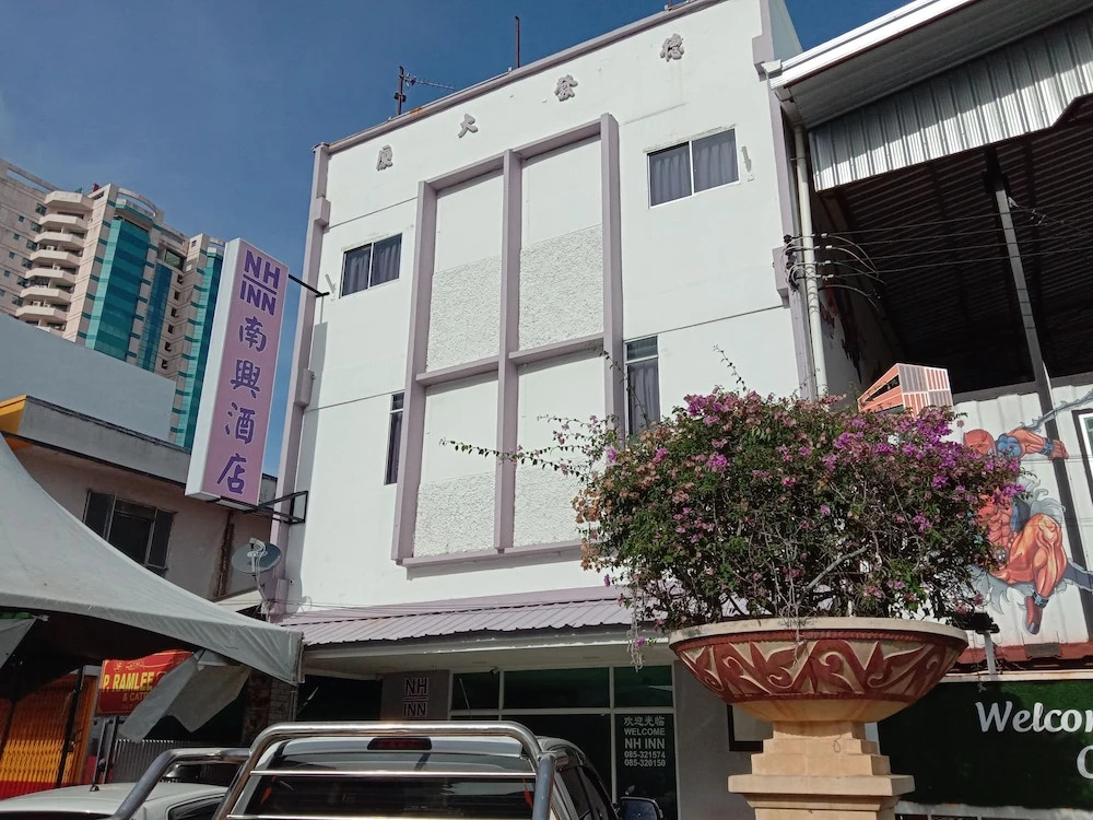 OYO 90089 N H Inn