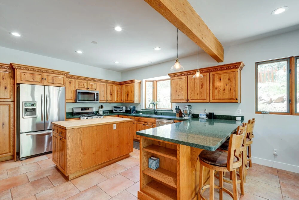Spacious Flagstaff Home w/ Hot Tub & Fire Pit!