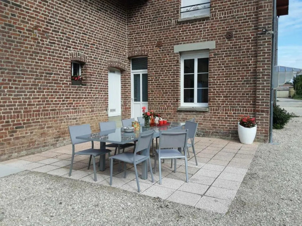 Gîte Yèvres-le-Petit, 6 pièces, 10 personnes - FR-1-543-17