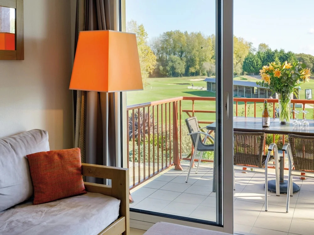Relaxing Brittany Coastal Retreat for 5