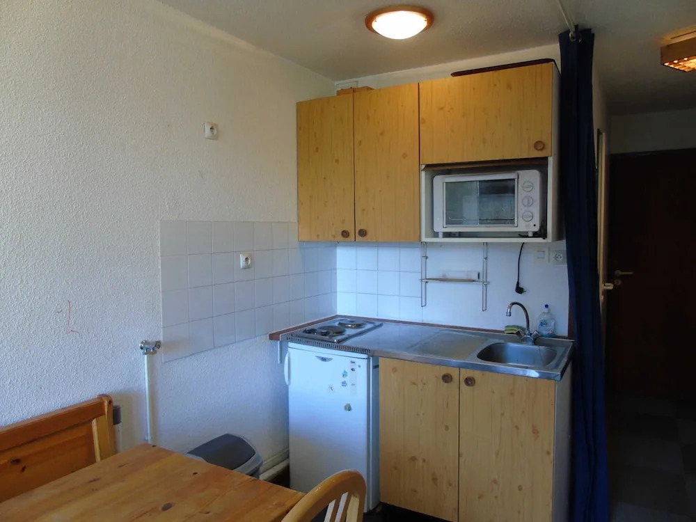 Lou Services Apartment THA20 LSI 001
