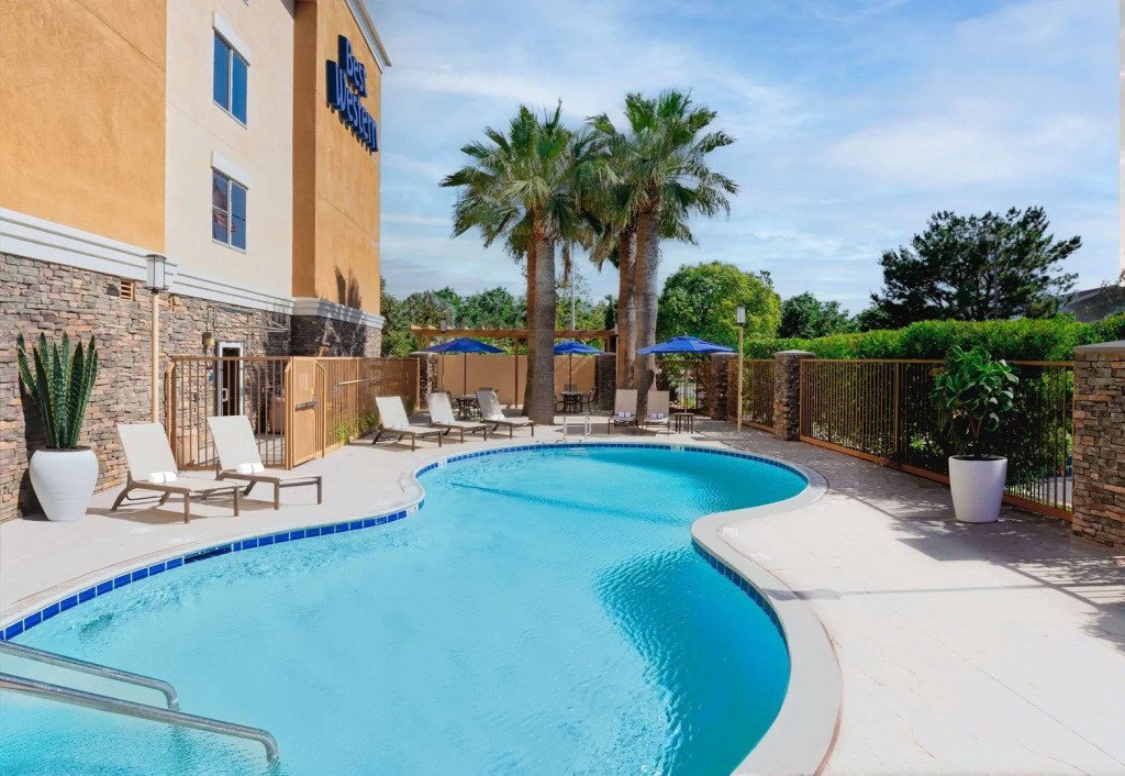 Best Western Ontario Mills Mall