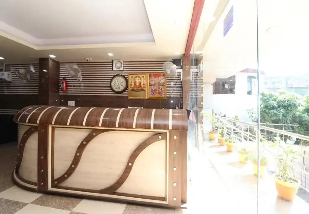 Hotel Doon 999 By OYO Rooms