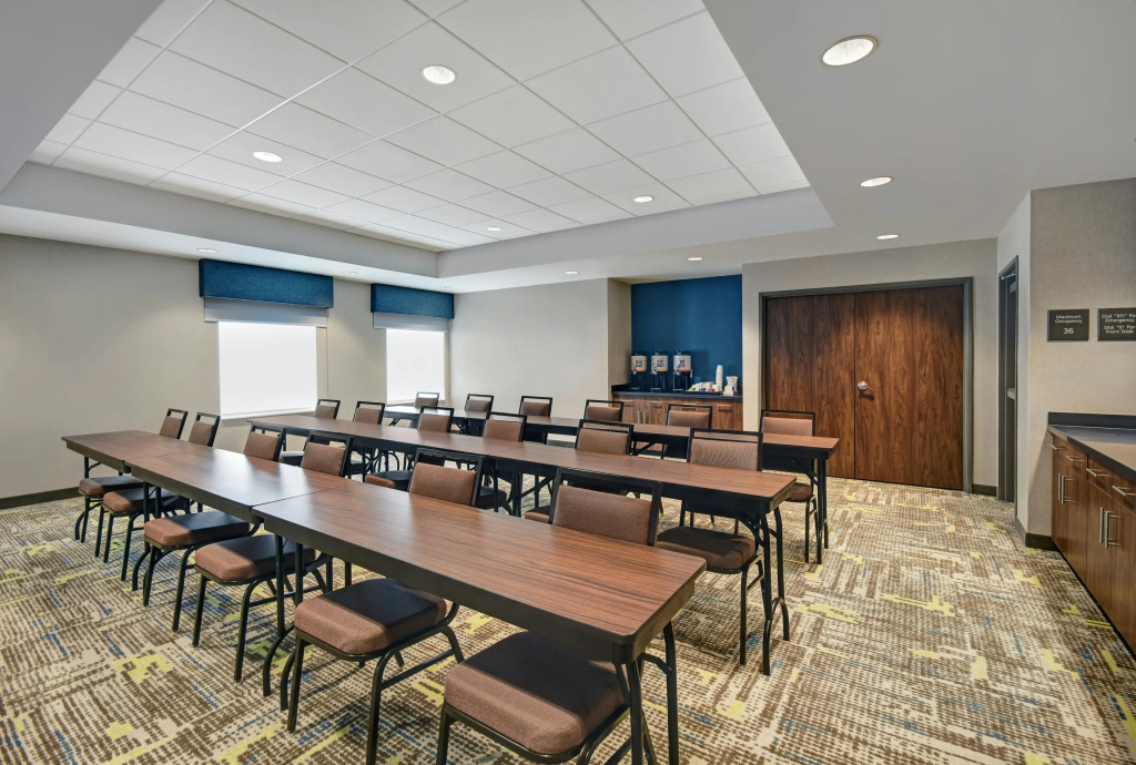 Hampton Inn Cave City, KY