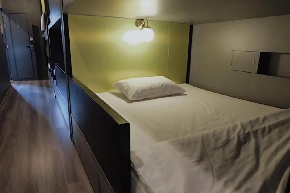 Four Sisters Hostel