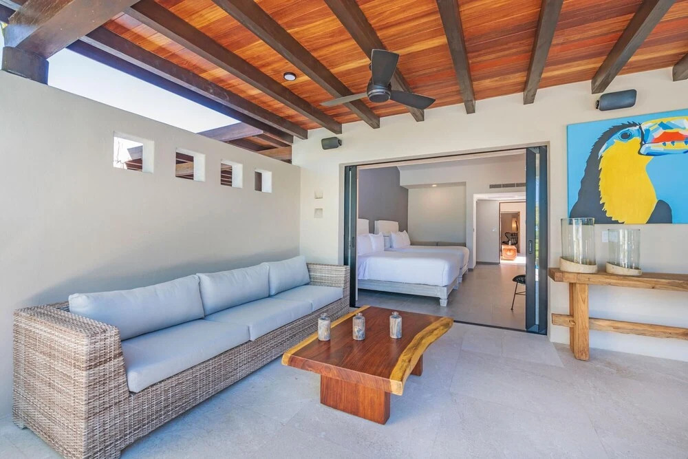 Sunny Vacation Villa 46