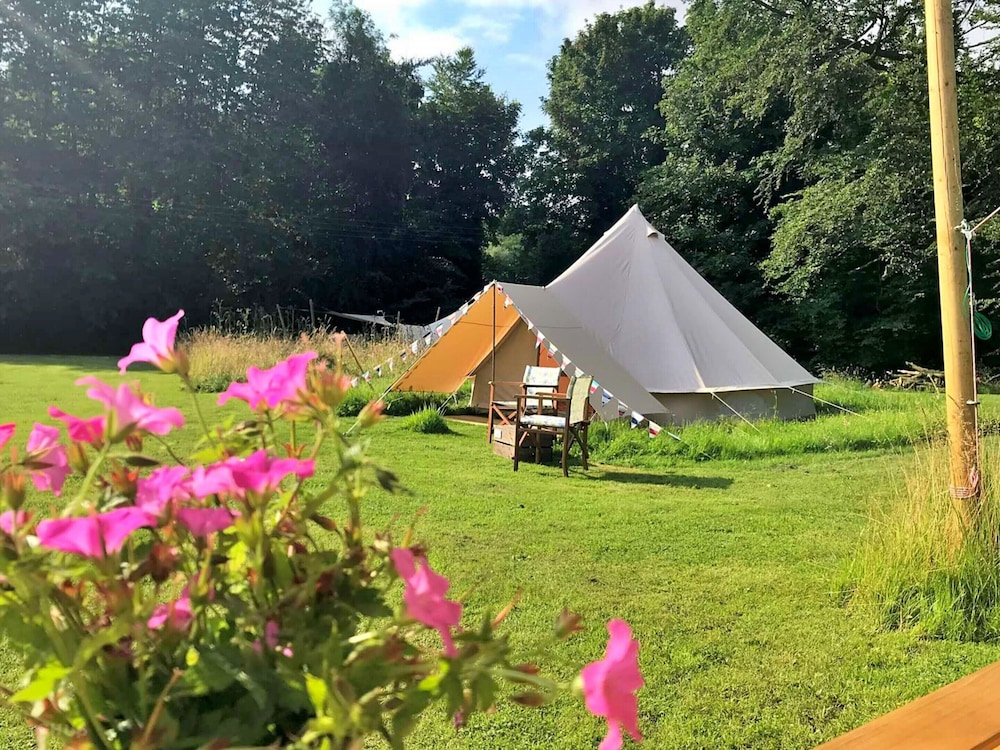 Bell Tents in Swannington With BBQ & Garden