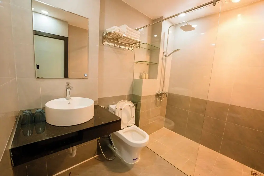 AZOMA hotel