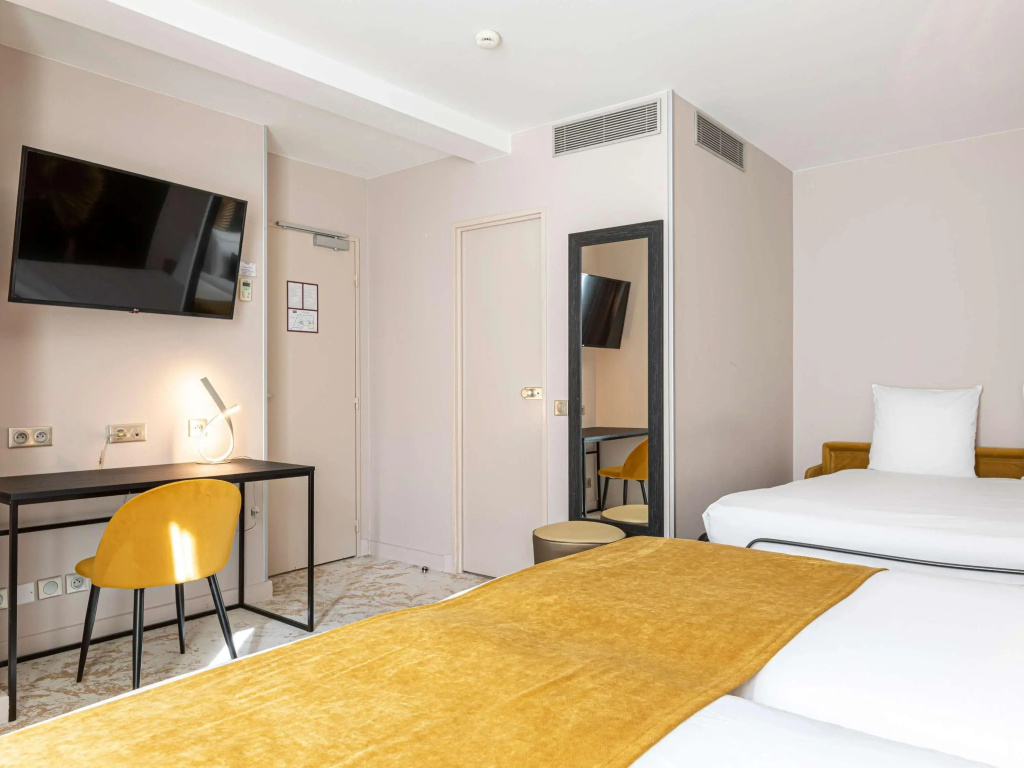 Mercure Paris Place dItalie