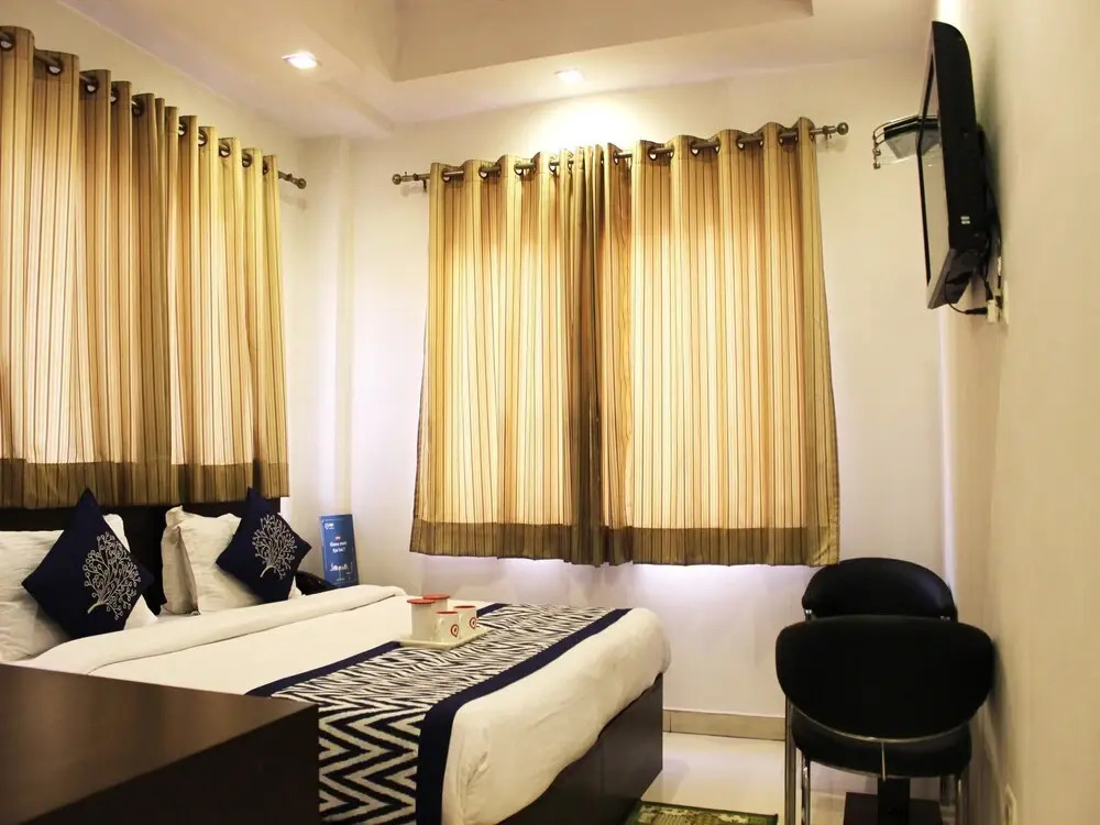Hotel Benz International, Karol Bagh