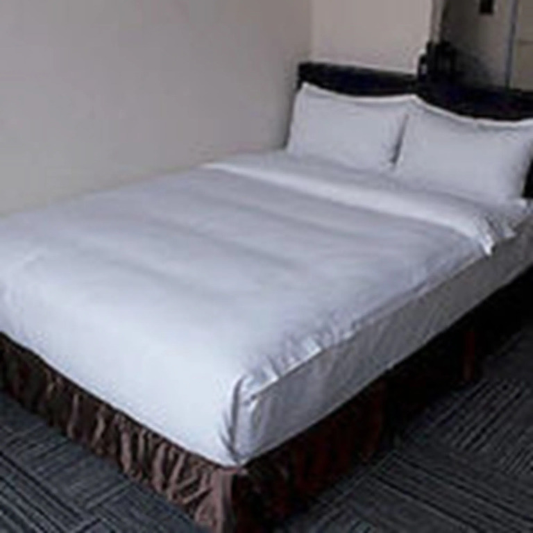 Sakura Hotel 2