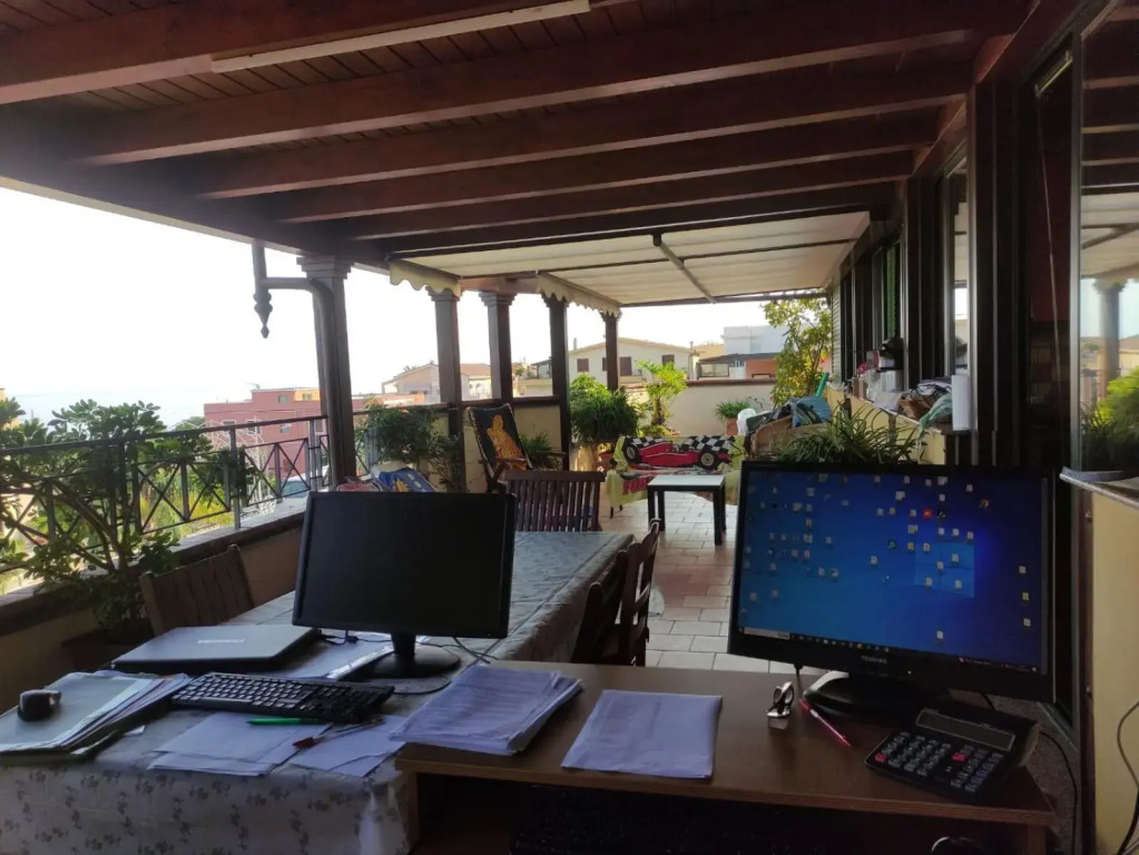 "Appartamento del Mare Gliaca" con vista Isole Eolie,ampia terrazza e parcheggio privato gratuito