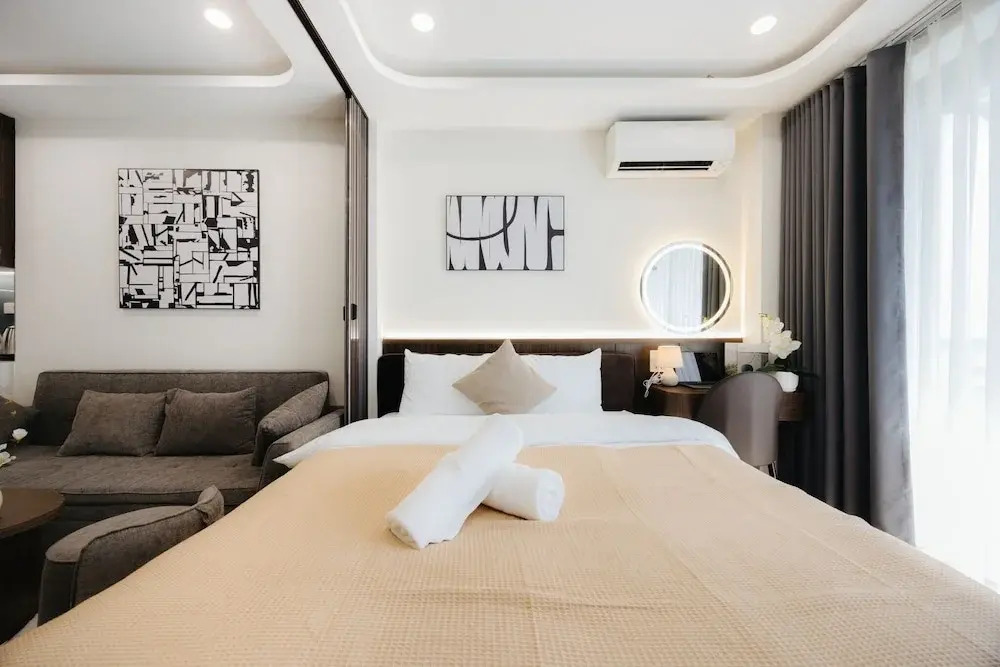 Wisteria Luxury Apartment Hanoi