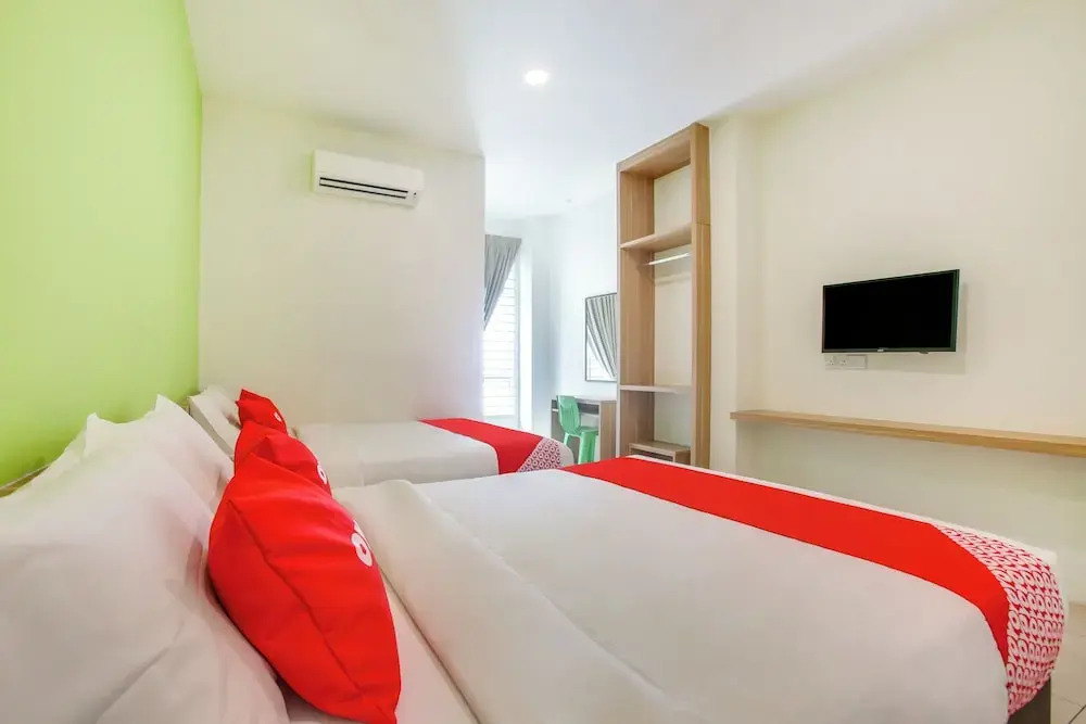 Capital O 91154 Oyo Super Cowboy Hotel Melaka