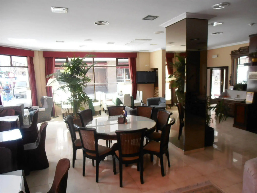 Gran Hotel Paraiso
