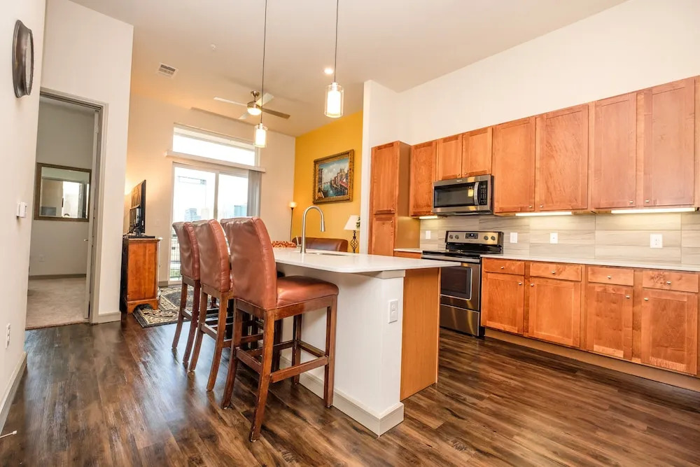 CrashPad Downtown Houston