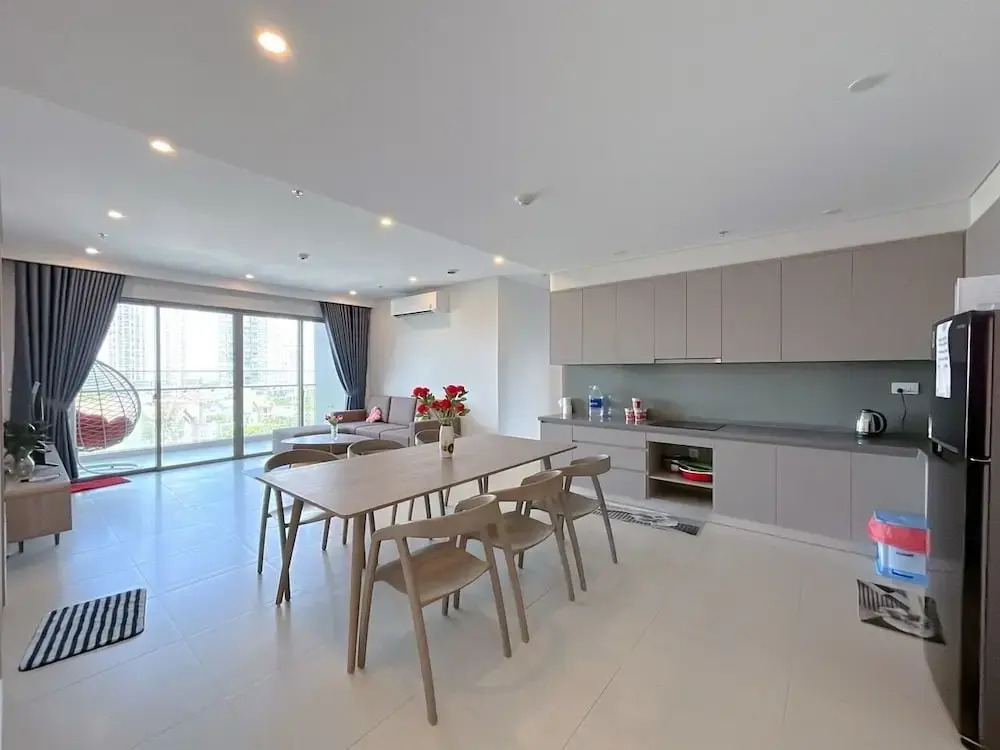 VIP THE SÓNG APARTMENT NEAR THE BEACH 5 STAR