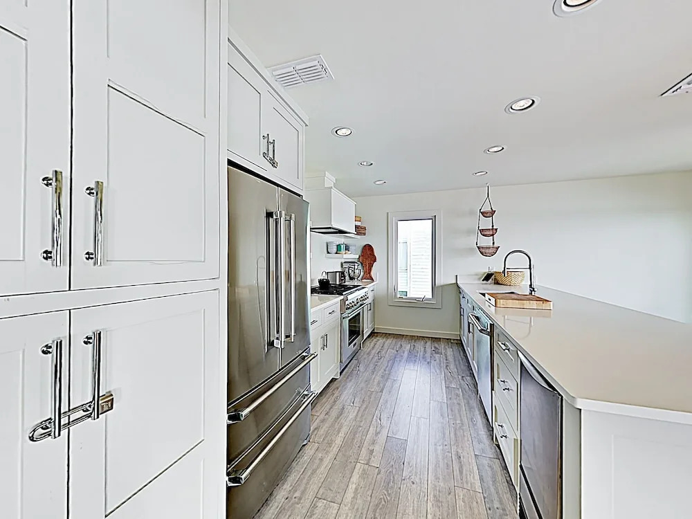 New Listing! Key Allegro Waterfront W/ Pool 4 Bedroom Home