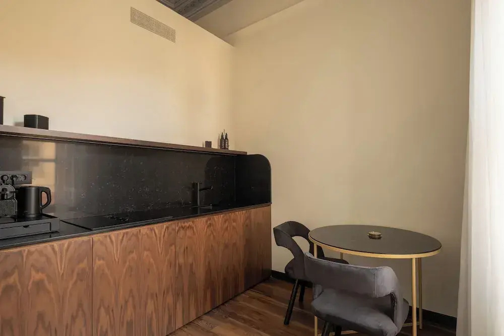 Bouquet Luxury Rooms Walk to Beach & Chania Old Town