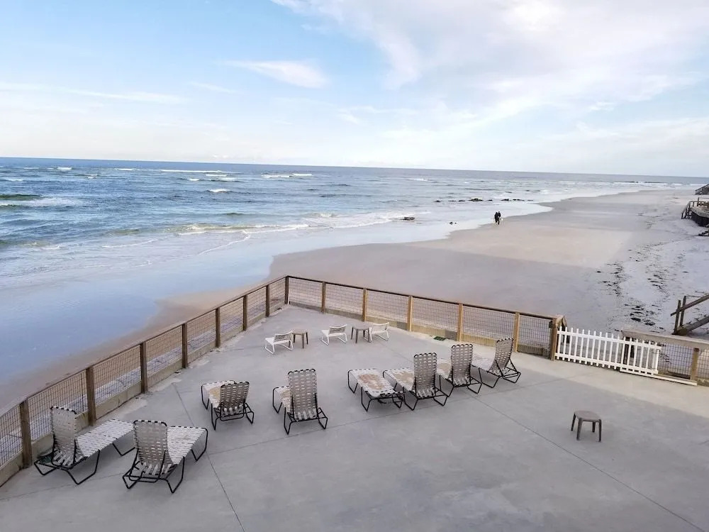 Sea Spray Condo