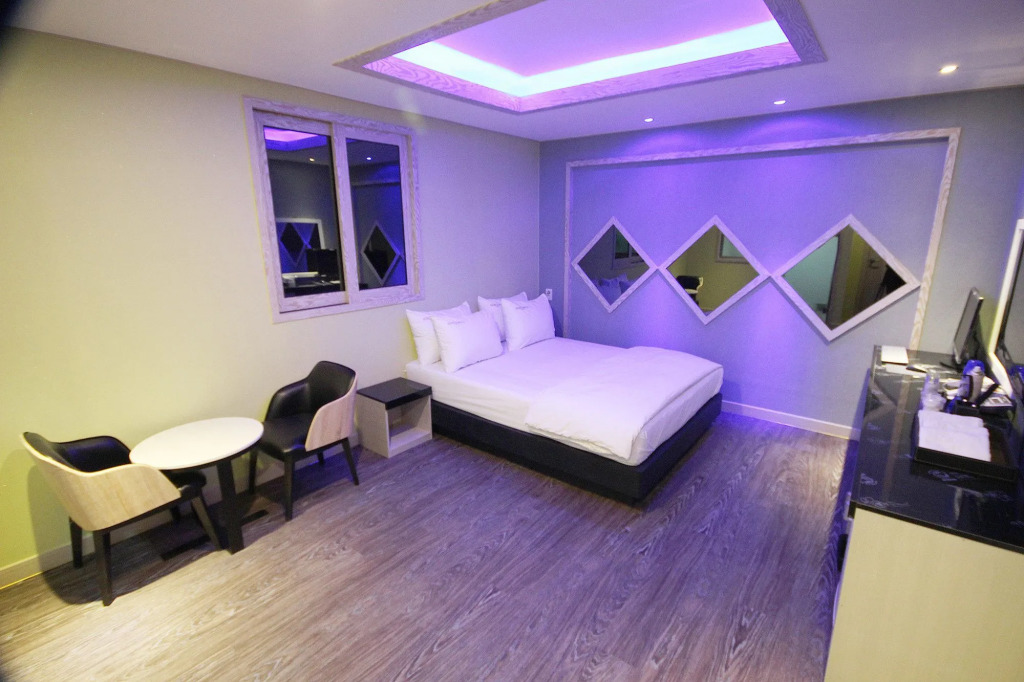 Qook Motel