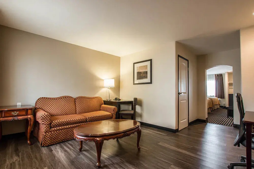 Americas Best Value Inn & Suites Escondido