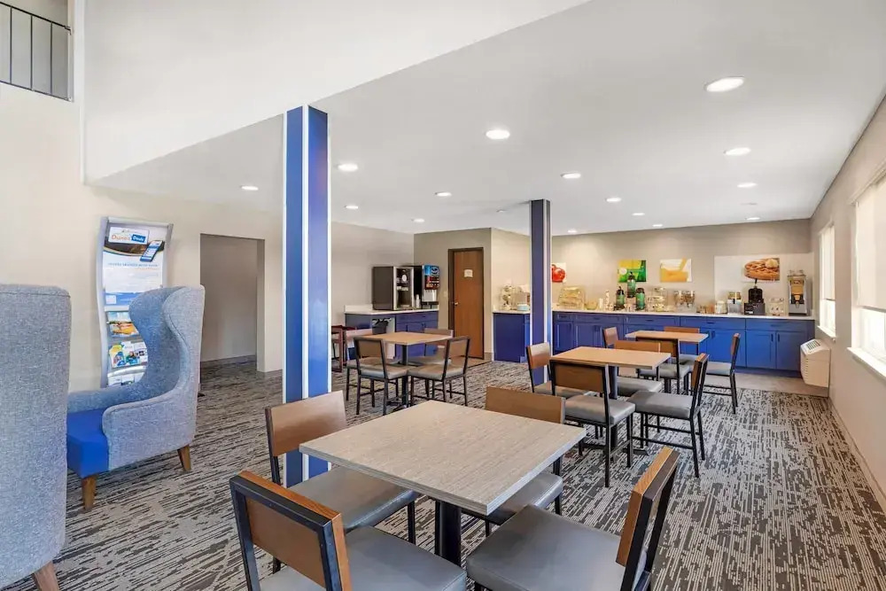 Quality Inn