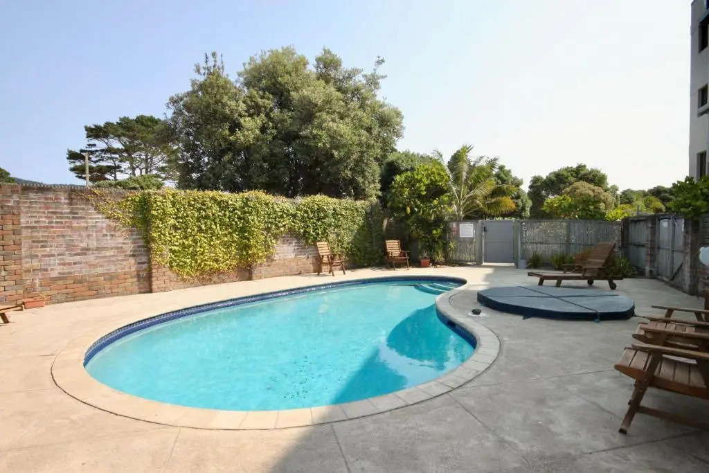 Beachfront Heights - Pauanui Holiday Apartment