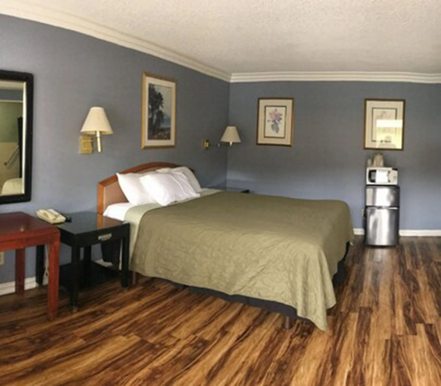 Big A Motel & Suites Near Disneyland Orange County