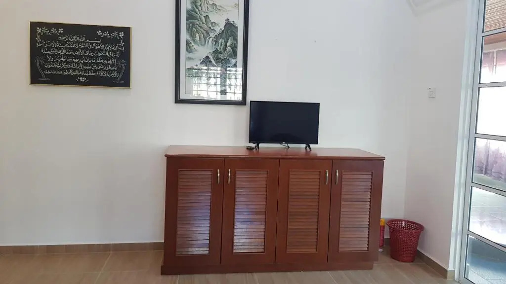 D'Villa KP