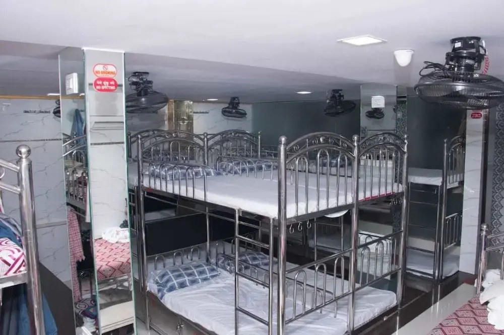 Hotel popular palace
