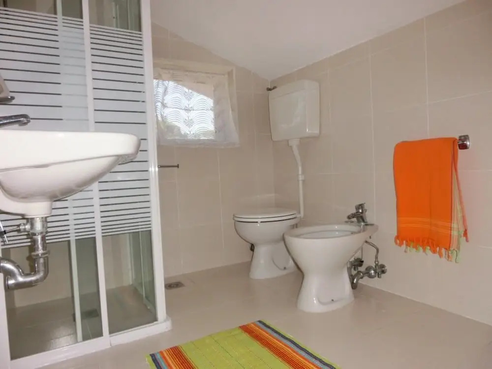 Beautiful flat 250m from the beach for 8 guests