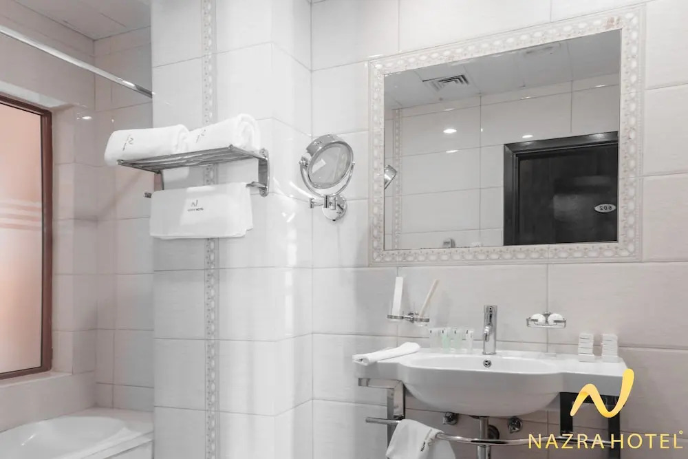 Nazra Hotel