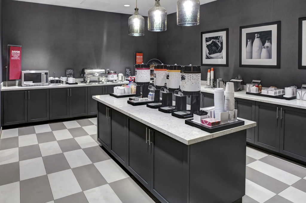 Hampton Inn & Suites - Richmond - Downtown, VA
